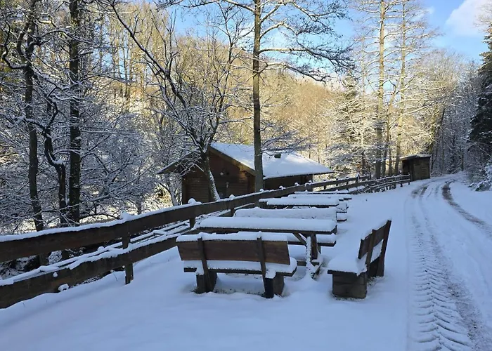 Adventure Apartment *